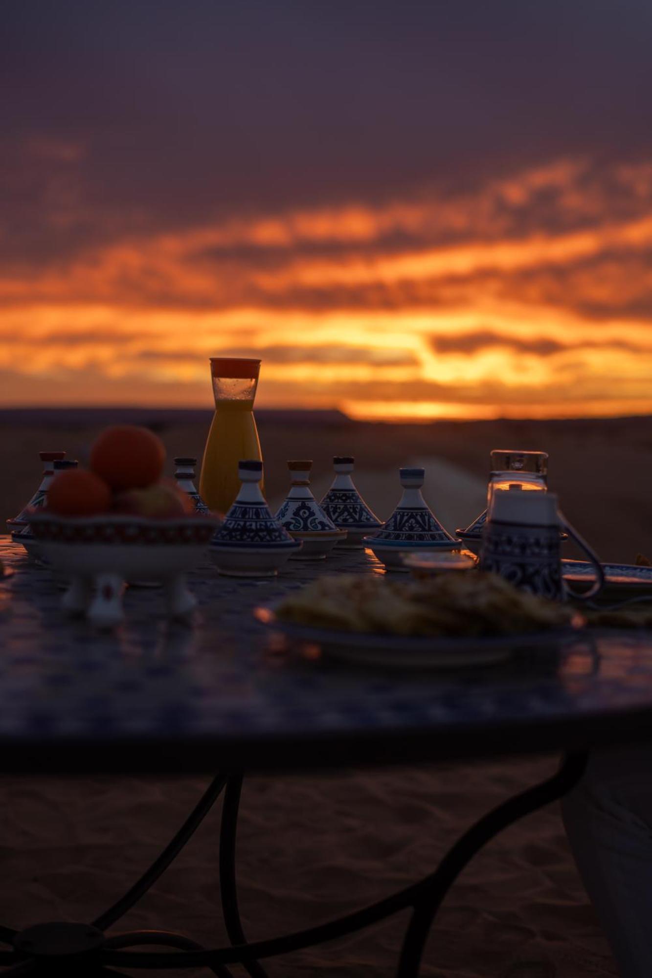 Hotel Royal Luxury Camp Merzouga Esterno foto