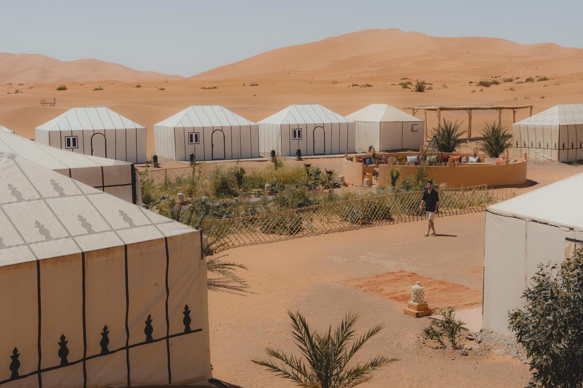 Hotel Royal Luxury Camp Merzouga Esterno foto