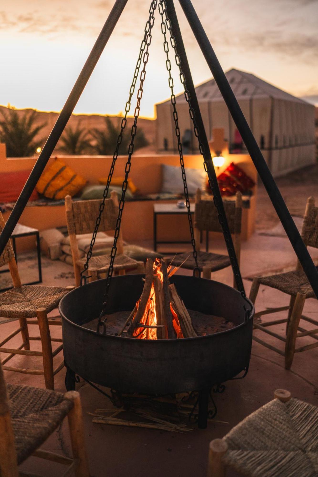 Hotel Royal Luxury Camp Merzouga Esterno foto